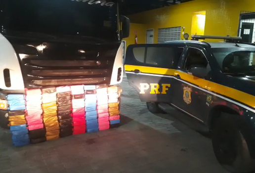 Apreensão realizada pela PRF contabilizou quase 200 kg de cocaína pura