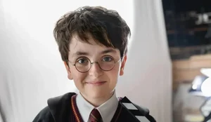 Nova serie de Harry Potter inicia producao e divulga primeira imagem