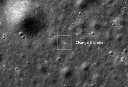 Registro do pouso da sonda chinesa no solo lunar