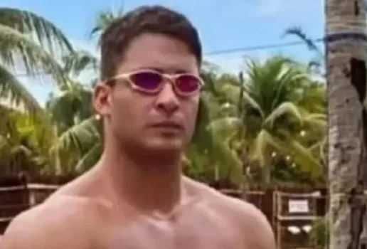 Homem que deu 61 socos em namorada diz que foi agredido em cela