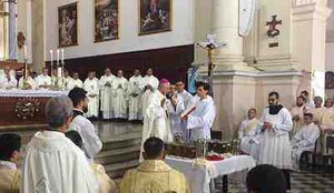 Missa dos Santos Oleos celebrada em Joao Pessoa