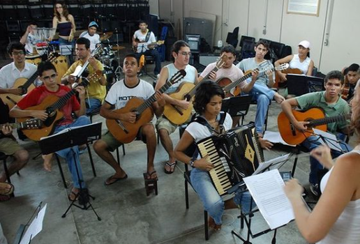 Curso gratuito de violão em João Pessoa; veja onde se inscrever