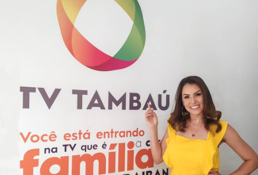 Fernanda Albuquerque Estreia TV Tambau