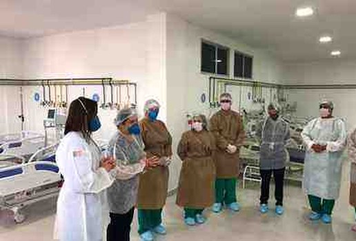 Equipe leito hospital patos sertao