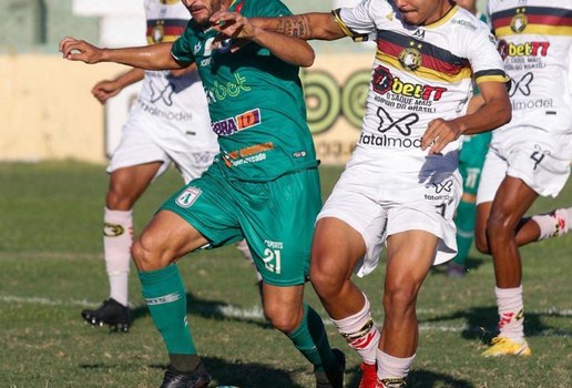 A partida aconteceu no Estádio Marizão, no Sertão da PB.