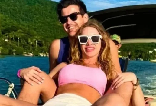 Acidente em Santa Catarina mata casal que trocava pneu em rodovia