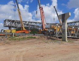 Passarela é desmontada para obras do Viaduto de Água Fria, em JP