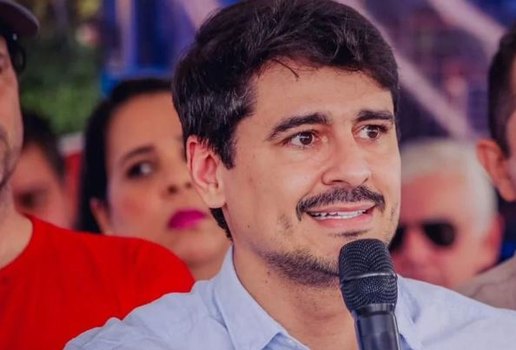 Luís Ferreira Filho entrega Secretaria e Saúde de João Pessoa