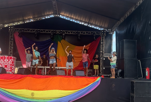 Parada LGBTQIAPNB+ de João Pessoa destaca resistência e cultura antirracista