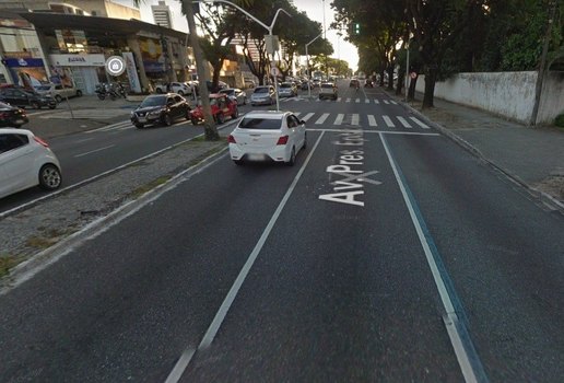 Duas faixas da Avenida Epitácio Pessoa ficaram interditadas temporariamente