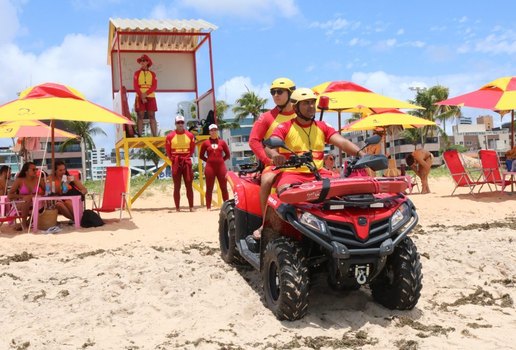 Corpo de Bombeiros faz monitoramento no litoral paraibano.