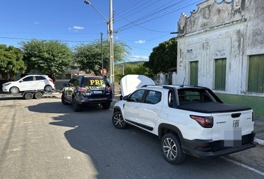 PRF realiza apreensão de 28 quilos de cocaína em Campina Grande