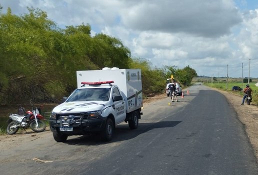 Acidente aconteceu na PB-004, na Paraíba